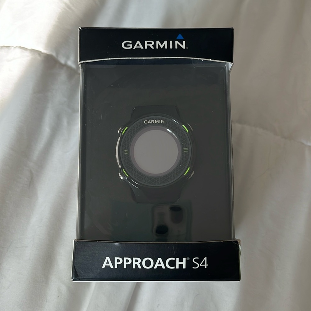 Garmin Approach S4 Watch NEW